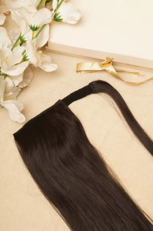 CELEBRITY STYLE PONYTAIL